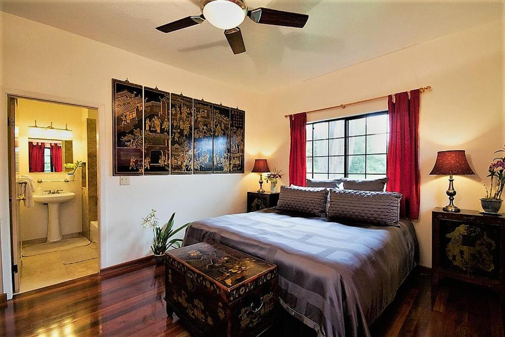Six-Bedroom House interior